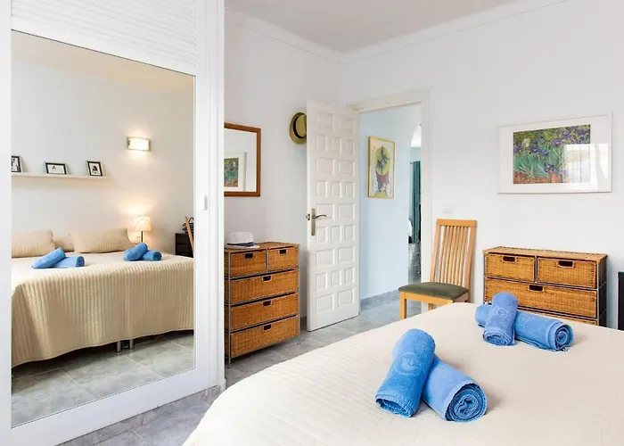 Apartment Pinsapos By Interhome